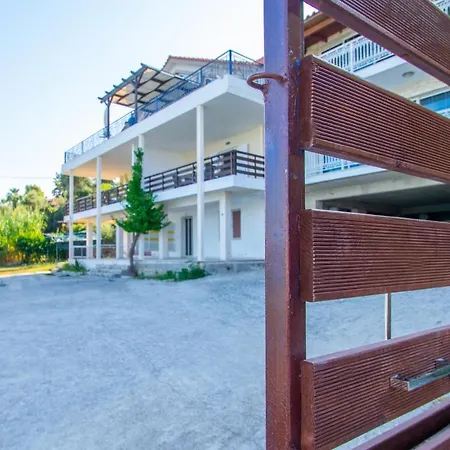 Apartment Paradiso Del Mare On The By 